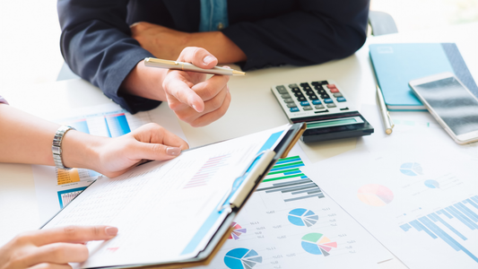 How to Negotiate a Valuation in Biotech: 6 Tactics That Work