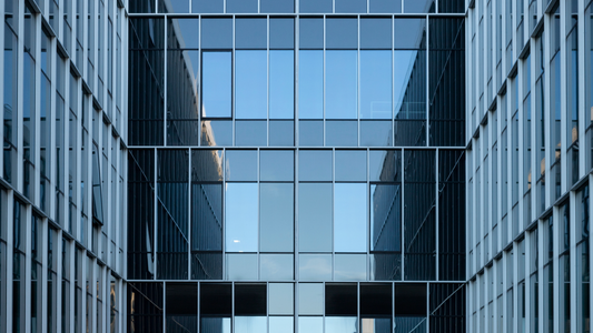 Bridge Rounds and Convertible Notes in Biotech: Modeling Future Dilution from SAFEs and Debt Conversion